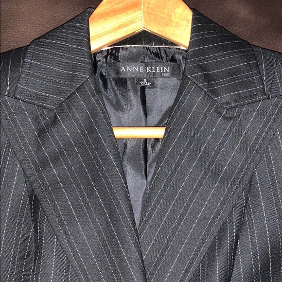 Pant suit - Picture 4 of 4